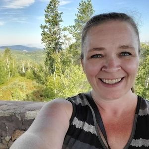 Meet your Posher, Christy